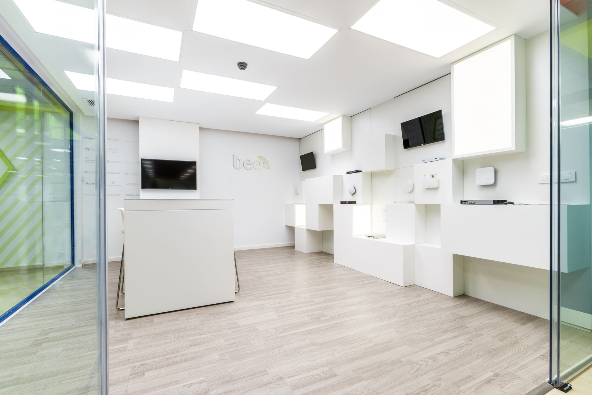 fotografia-interiores-bee-ingenieria-productora-vicovisual-01